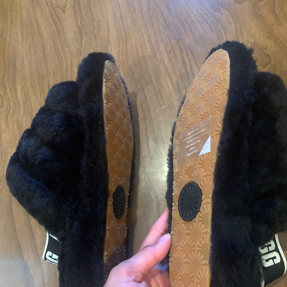 UGG Fluff Yeah Slides - Picture 3 of 4